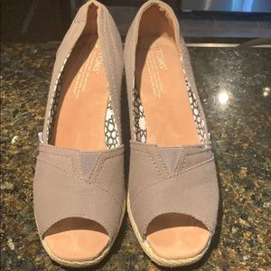 Toms Wedges